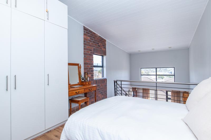 1 Bedroom Property for Sale in Tokai Western Cape